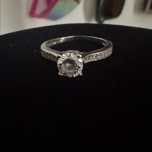 Stunning Silver Women's Ring